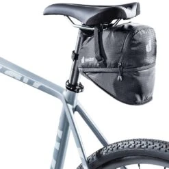Deuter Bike Bag 1.1 + 0.3 MTB-Satteltasche -Schwalbe Geschäft deuter bike bag 1 1 plus 0 3 mtb satteltasche 2022 310571 c