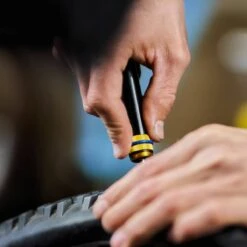 Lezyne Tubeless Insert Kit Für Lenker -Schwalbe Geschäft lezyne tubeless insert kit 2021 3074981 g