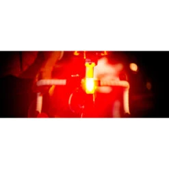 Lupine Rotlicht Max StVZO Fahrrad-Rücklicht Mit Bremslichtfunktion -Schwalbe Geschäft lupine rotlicht max stvzo fahrrad ruecklicht 2019 304384 g2