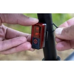 VDO Eco Light Red Plus Fahrrad-Rücklicht Mit Bremslichtfunktion -Schwalbe Geschäft vdo eco light red plus fahrrad ruecklicht bremslicht 2020 304436 g